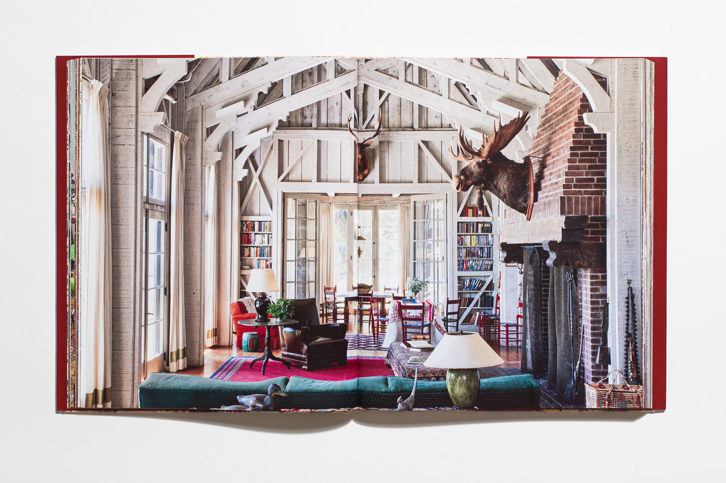 Décors Barbares: The Enchanting Interiors of Nathalie Farman-Farma – Signature Edition