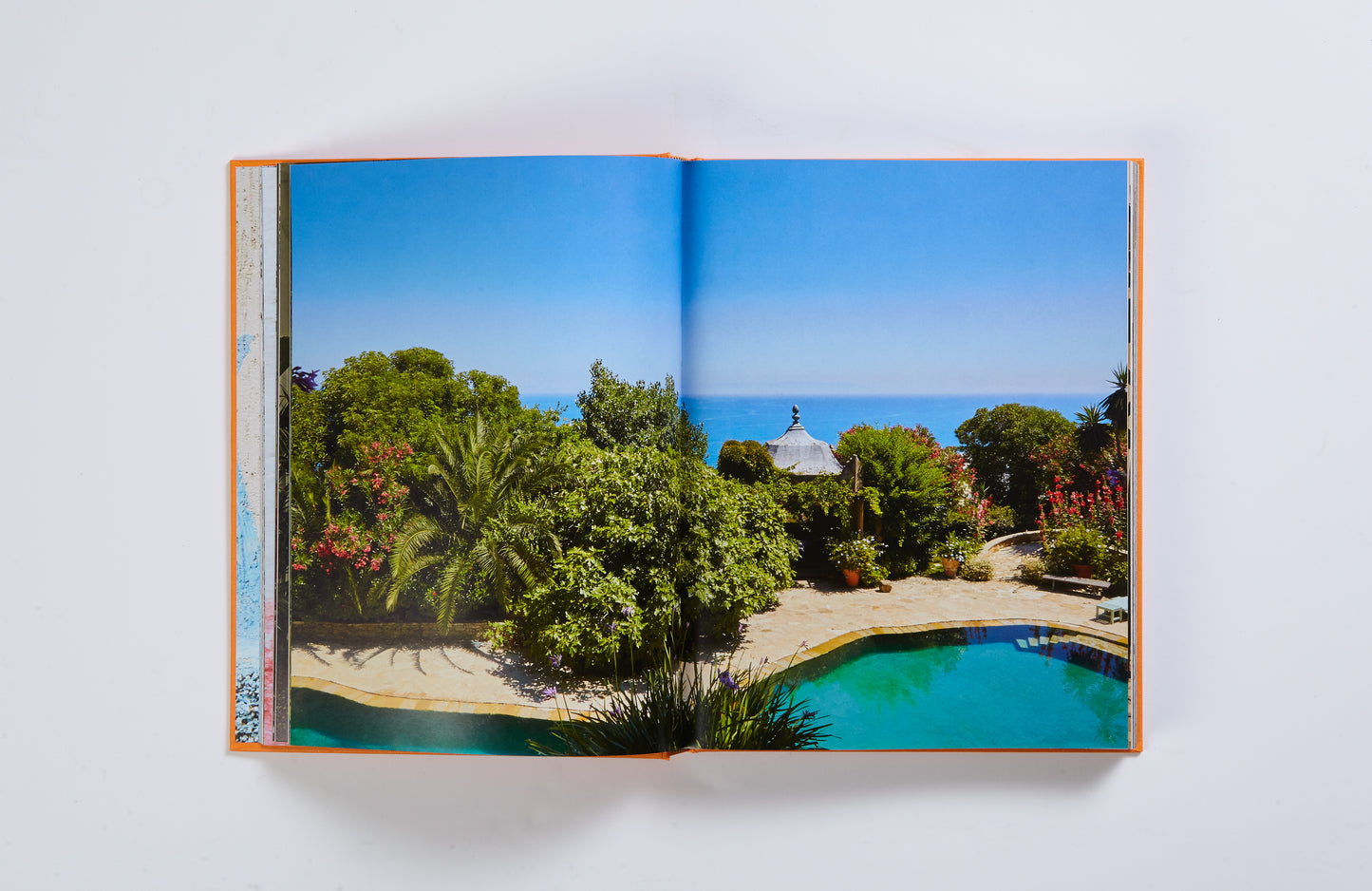 Inside Tangier: Houses & Gardens – Signature Edition