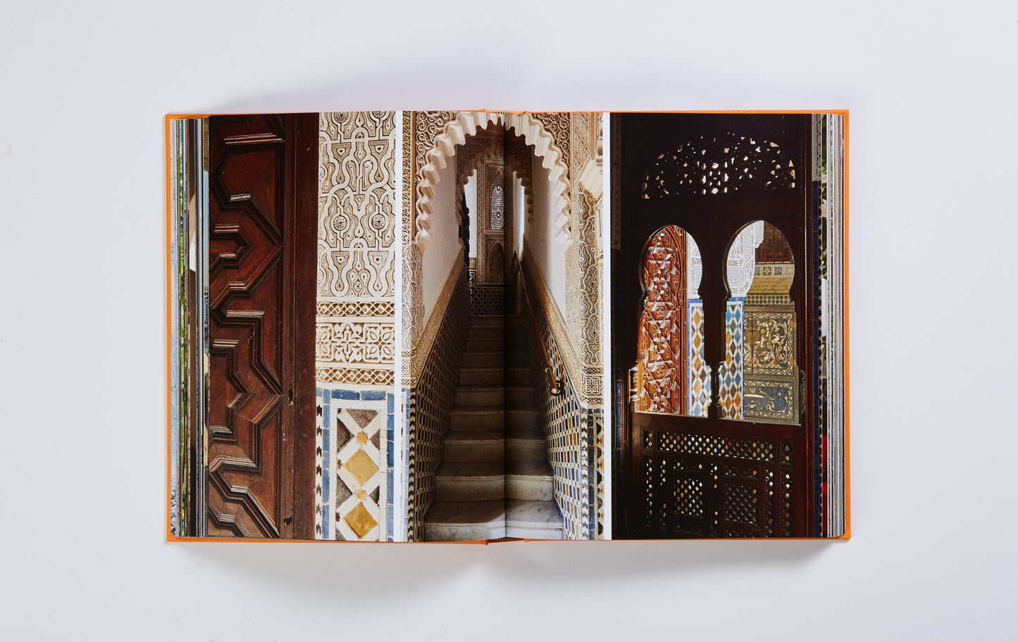 Inside Tangier: Houses & Gardens – Signature Edition