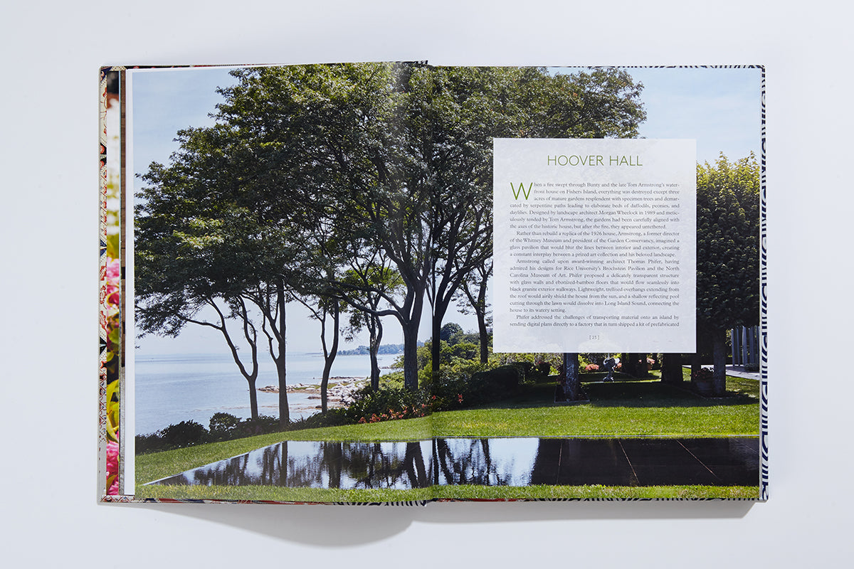 Summer to Summer: Houses by the Sea – Signature Edition