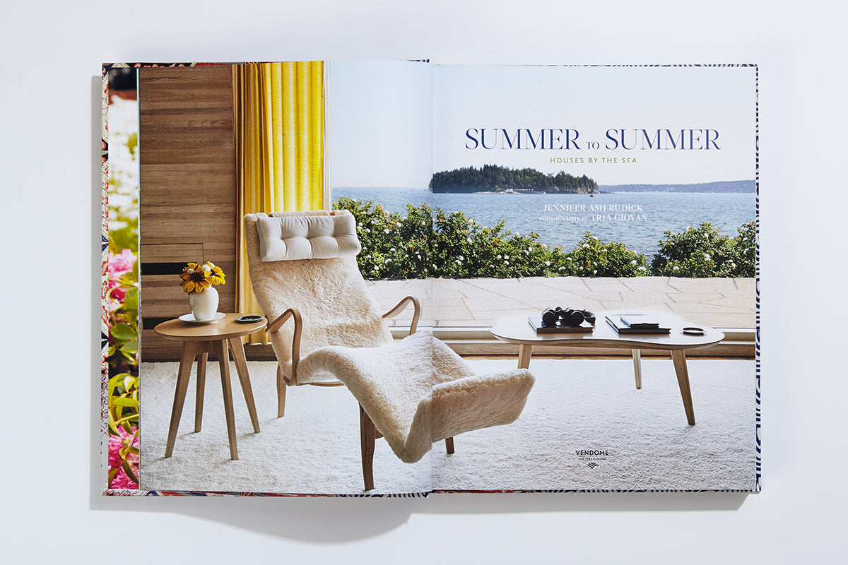 Summer to Summer: Houses by the Sea – Signature Edition
